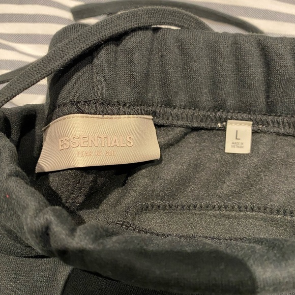 Essentials Fear of God Stretch Limo Black Hoodie and Sweatpants Set - Picture 15 of 16